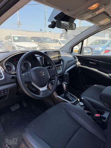 סוזוקי S-Cross