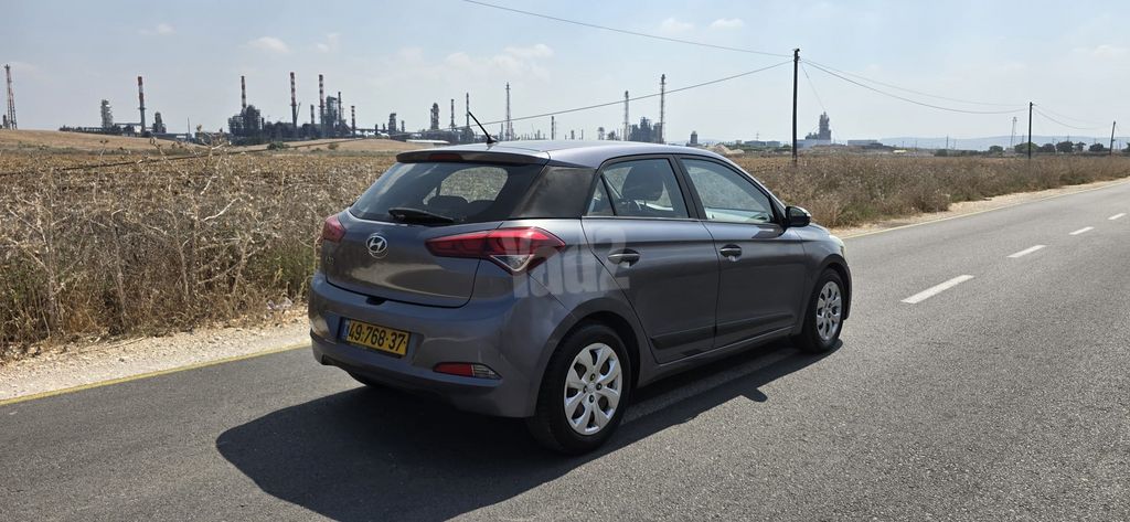 יונדאי i20