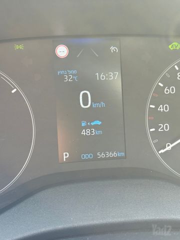טויוטה יאריס