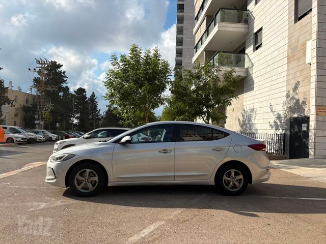 יונדאי אלנטרה