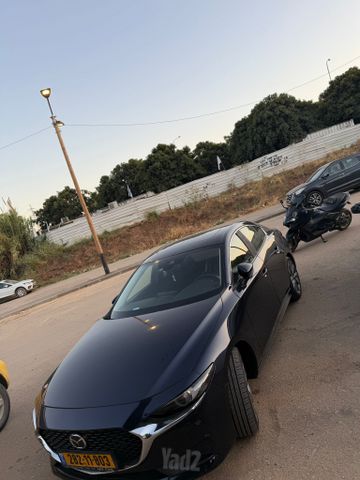 מודעת רכב מאזדה 3 2