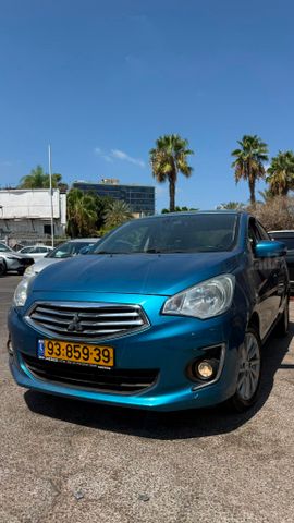 מיצובישי אטראז'