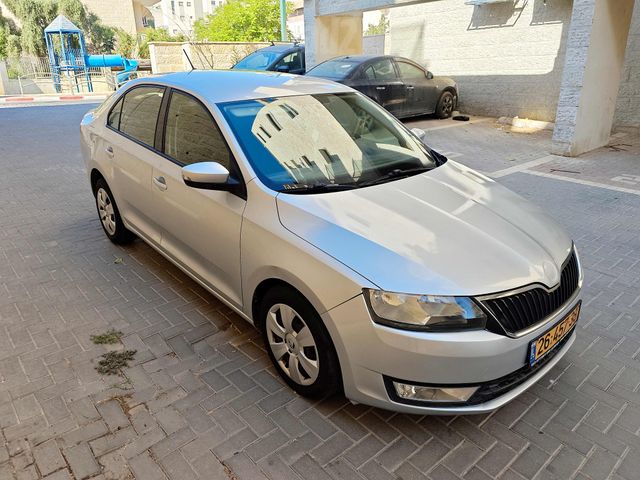 סקודה ראפיד