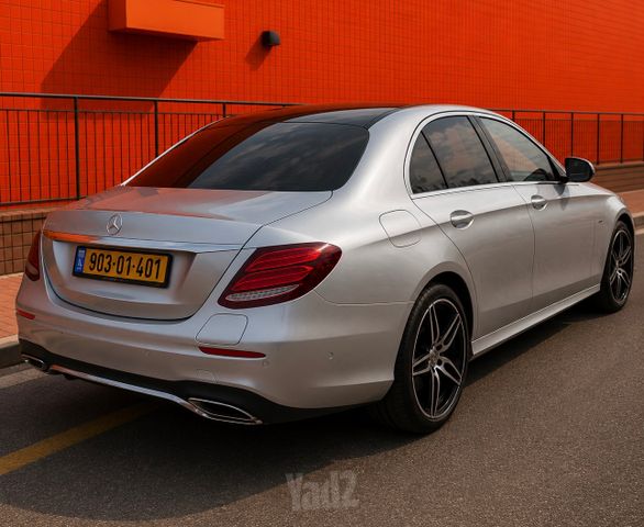 מרצדס-בנץ E-class