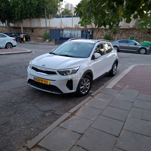 מודעת רכב קיה סטוניק