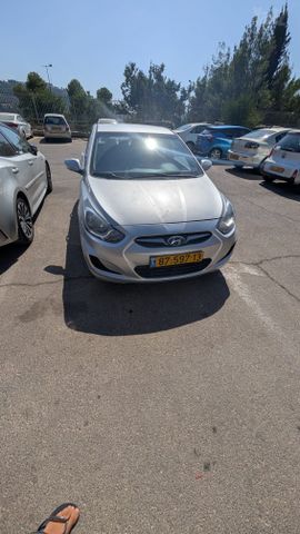 מודעת רכב יונדאי אקסנט i25