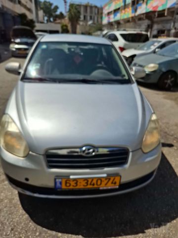 יונדאי אקסנט i25