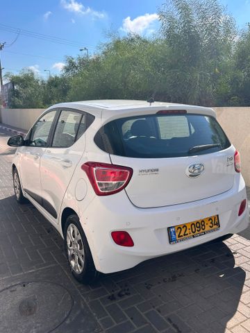 יונדאי i10