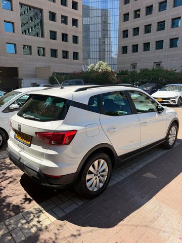 מודעת רכב סיאט ארונה