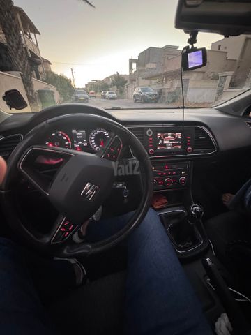 מודעת רכב סיאט לאון