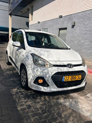 יונדאי i10