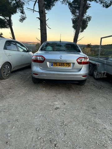 רנו פלואנס