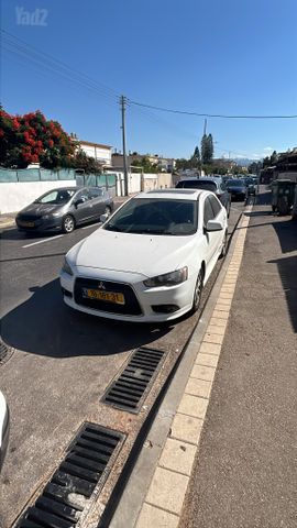 מודעת רכב מיצובישי לנסר