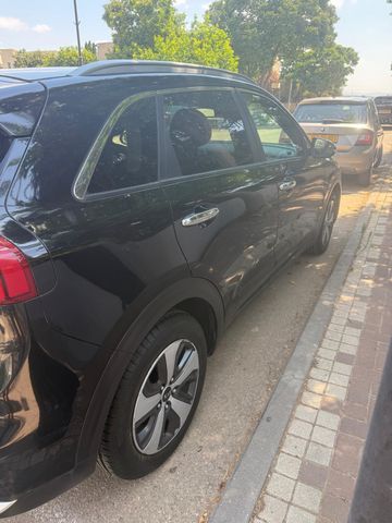 קיה נירו