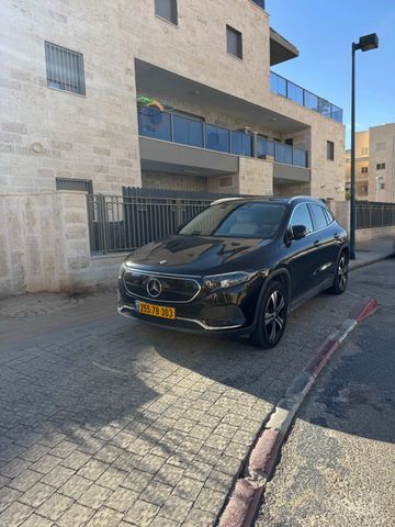 מרצדס-בנץ EQA