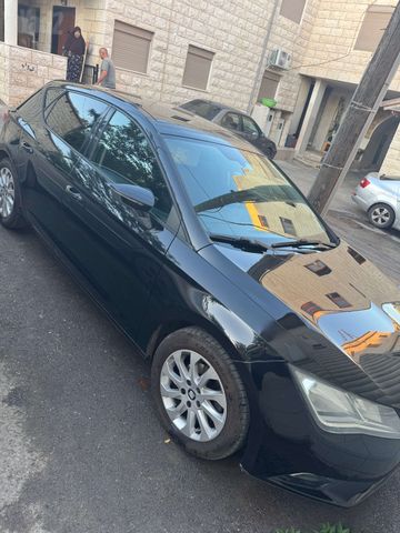 סיאט לאון