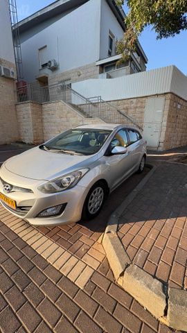 מודעת רכב יונדאי i30