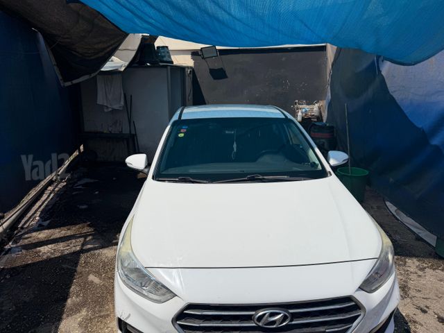 יונדאי אקסנט i25