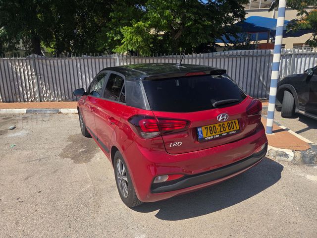 יונדאי i20