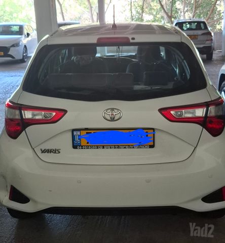 טויוטה יאריס