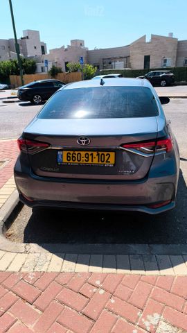 טויוטה קורולה