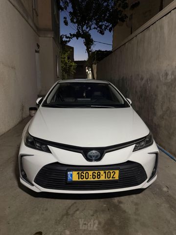 מודעת רכב טויוטה קורולה