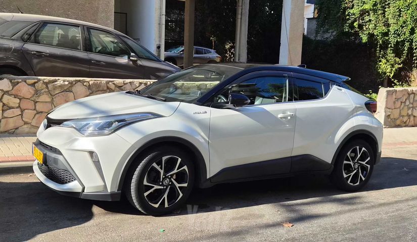 טויוטה C-HR