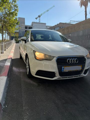 מודעת רכב אאודי A1