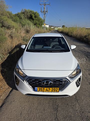יונדאי איוניק