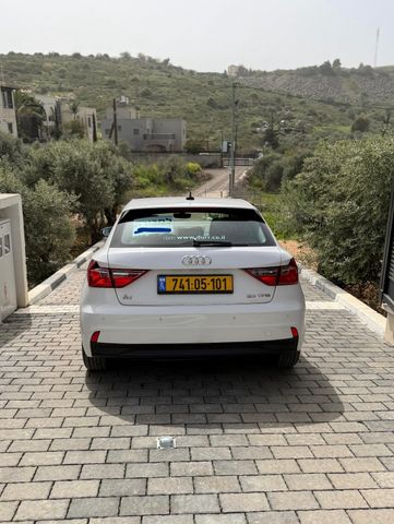 אאודי A1