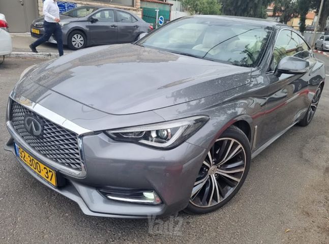 מודעת רכב אינפיניטי Q60