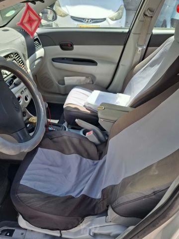 יונדאי אקסנט i25