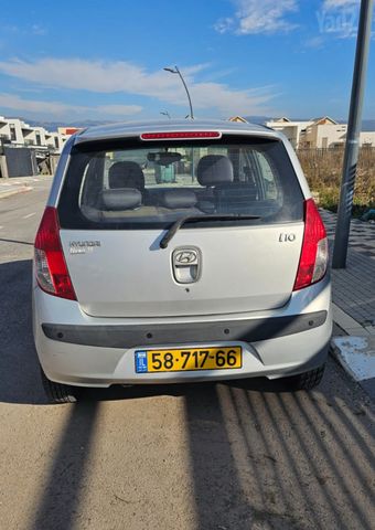 יונדאי i10