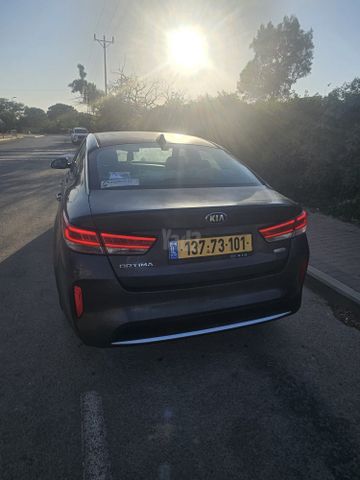 מודעת רכב קיה אופטימה