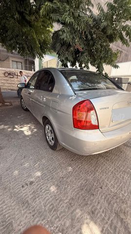 יונדאי אקסנט i25