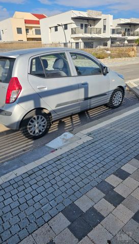 יונדאי i10