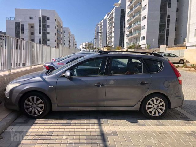 יונדאי i30