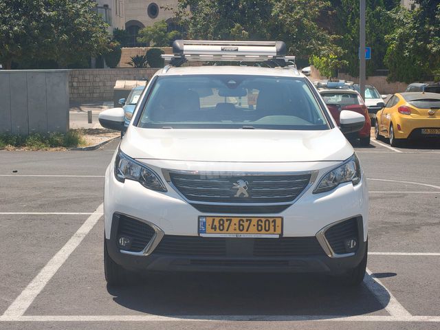 פיג'ו 5008