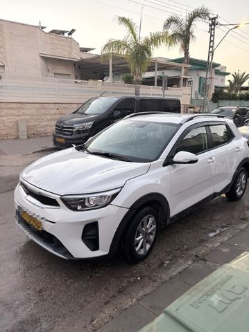 קיה סטוניק