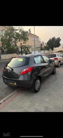 מאזדה 2