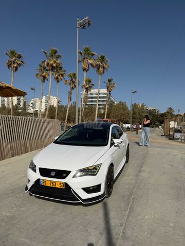 מודעת רכב סיאט לאון