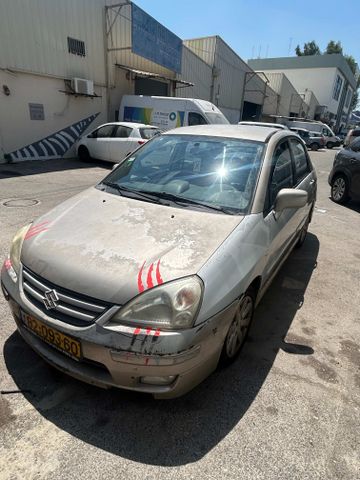 סוזוקי ליאנה