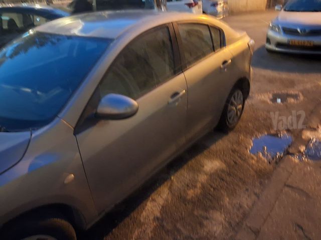 מאזדה 3