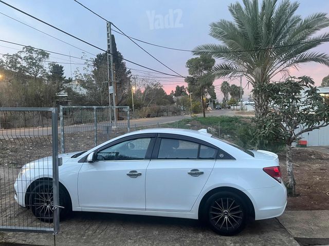 שברולט קרוז