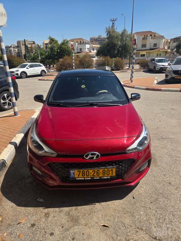 יונדאי i20