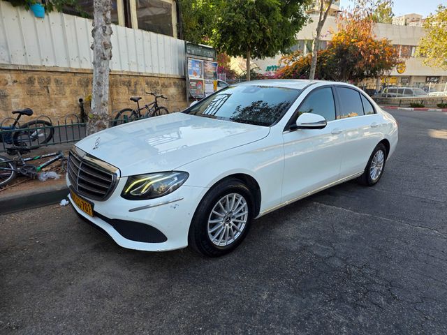 מרצדס-בנץ E-class