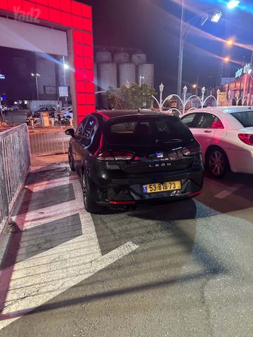 סיאט לאון
