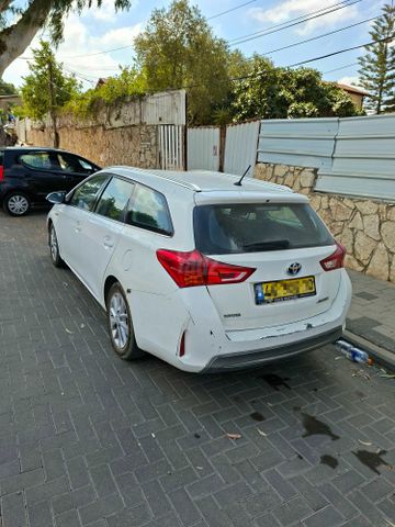 טויוטה אוריס