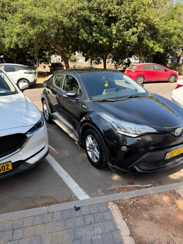 טויוטה C-HR