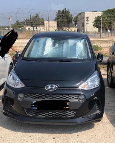 יונדאי i10
